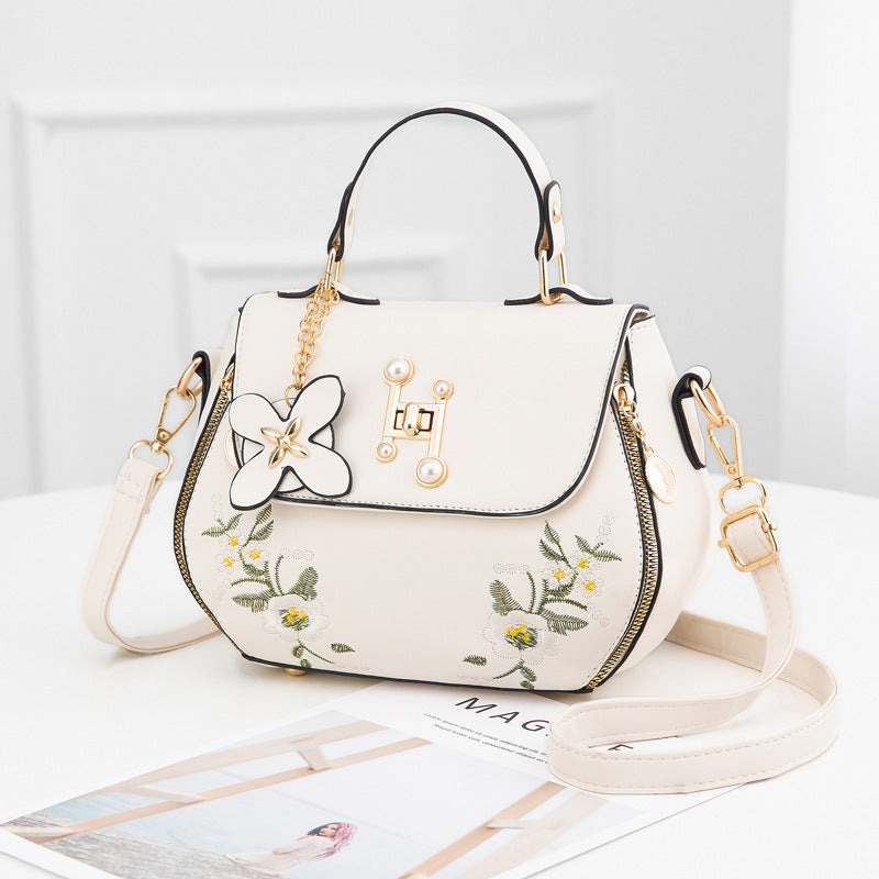 Embroidered One-shoulder Messenger Handbag